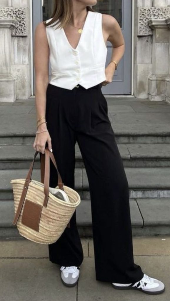 Black Trousers and Sneakers Outfits