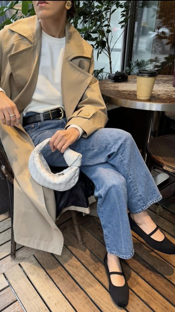 Trench Coat, Jeans, and ballet flats Outfit