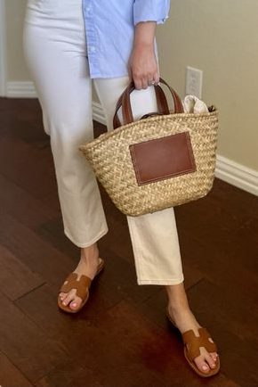 Neutral Sandals Outfits | How to Style the Coastal Grandmother Trend