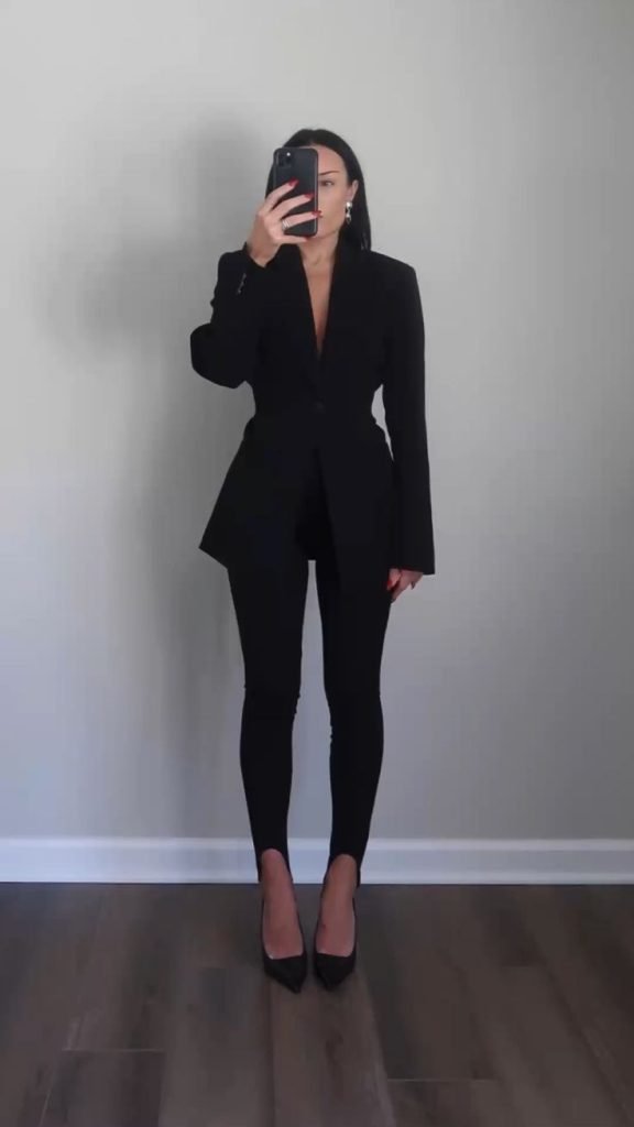 How To Dress Up Leggings for a party