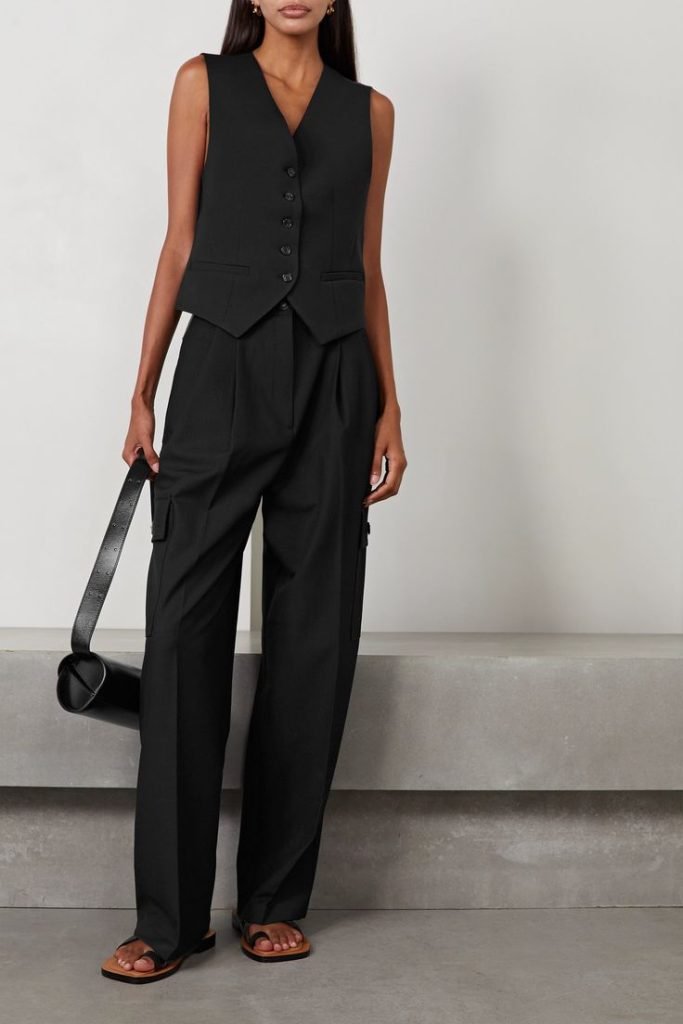 Black monochrome outfit