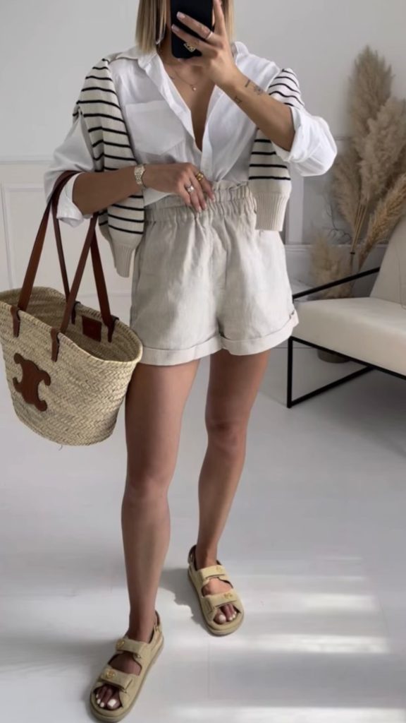 White shorts and sweater | Chic travel outfits