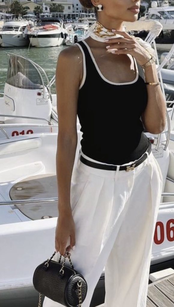 White trousers Outfit | what to wear in italy in the summer