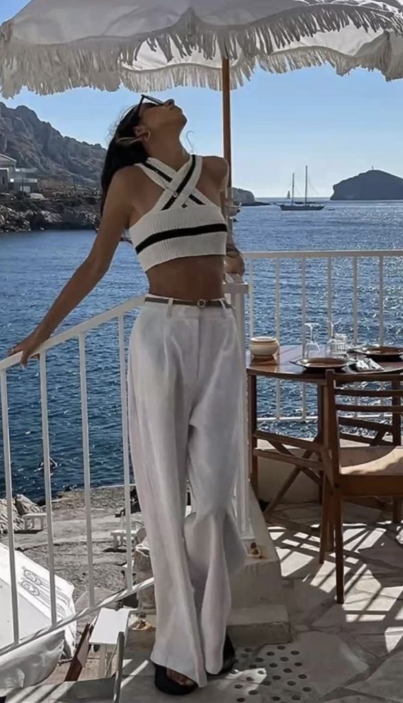 White trousers Outfit | what to wear in italy in the summer