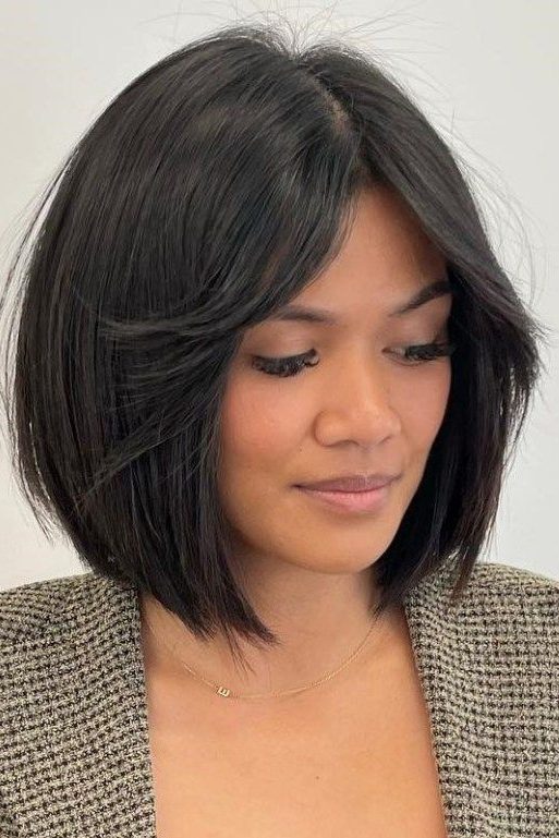 Curtain Bangs style