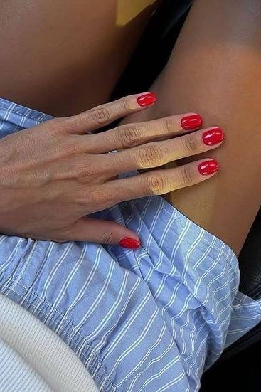 Short Red nail ideas