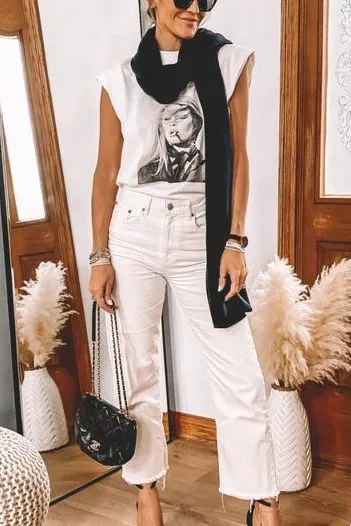 graphic t-shirt outfit idea