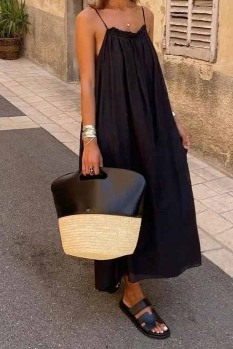 maxi dress and sandals outfits | What to Wear to a Summer Concert
