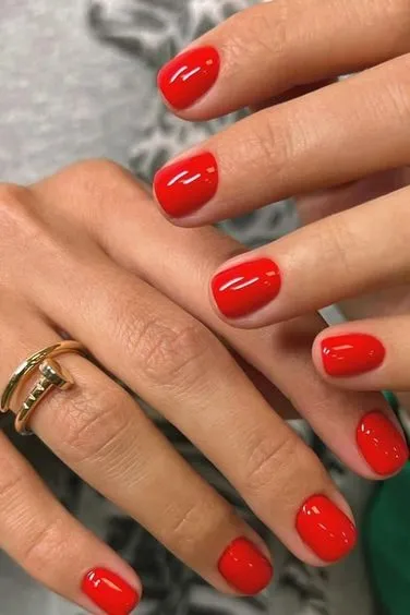 summer in Paris August nails