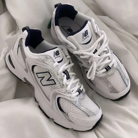 New Balance 530 Sneakers