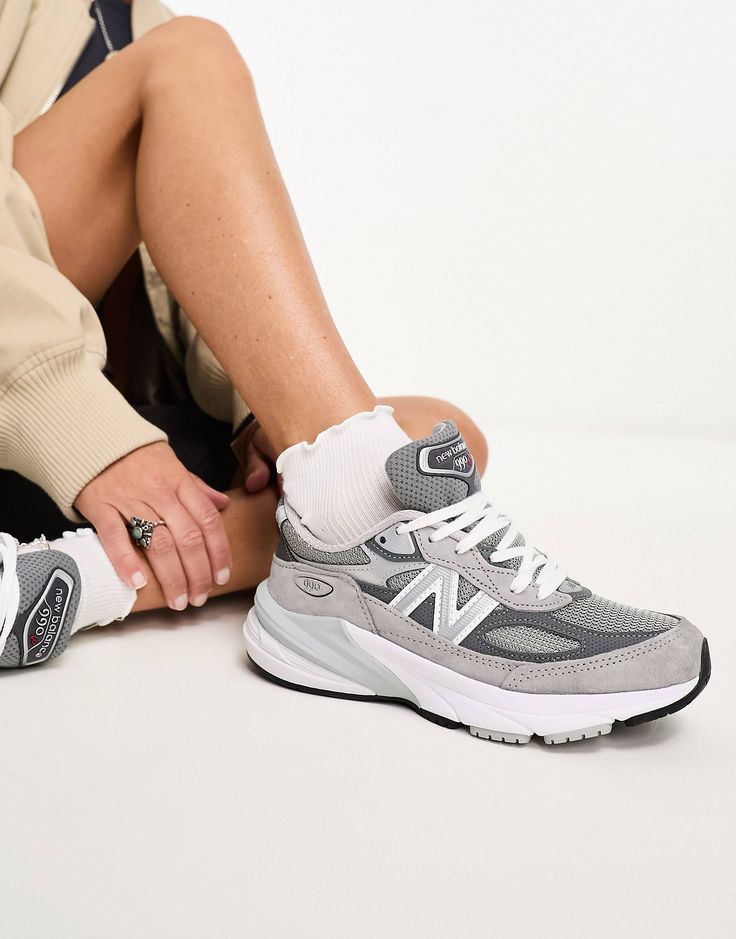 New Balance 990 shoes