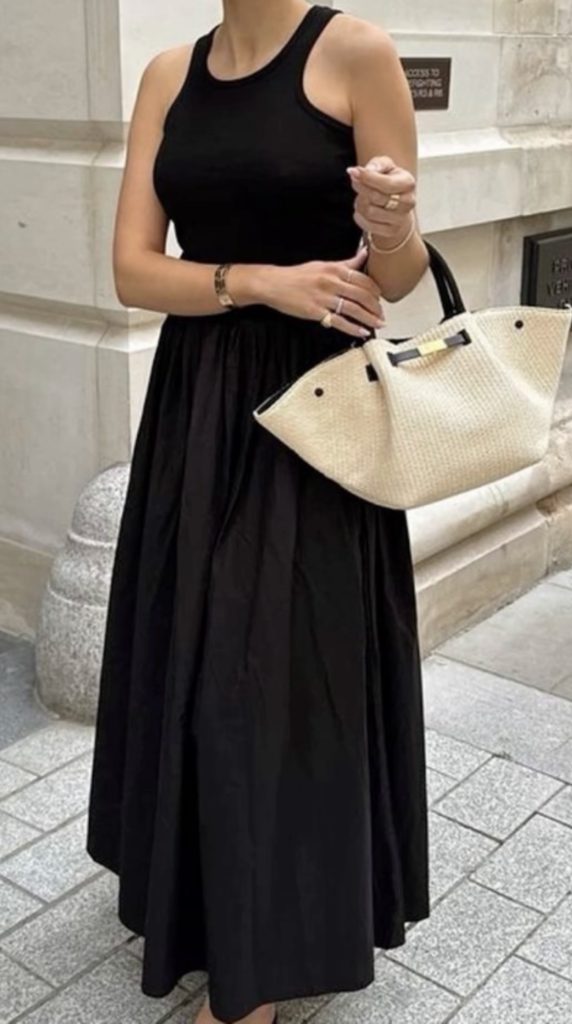 Black maxi dress Outfits