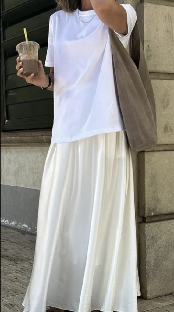 White Skirt Summer Weekend Outfits