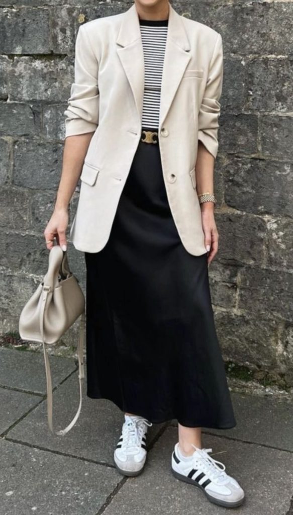 Black Skirt August Outfit Ideas