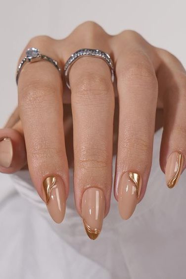 Bronze Chrome Autumn Nails