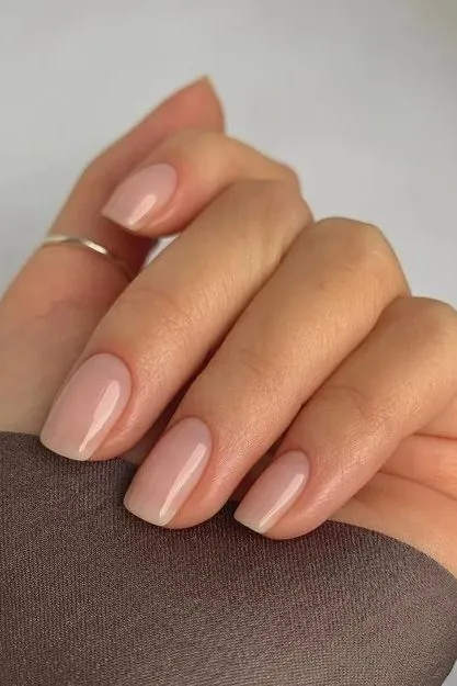 Short Nude classy clean nails