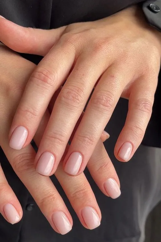 Short Natural Nude classy clean nails