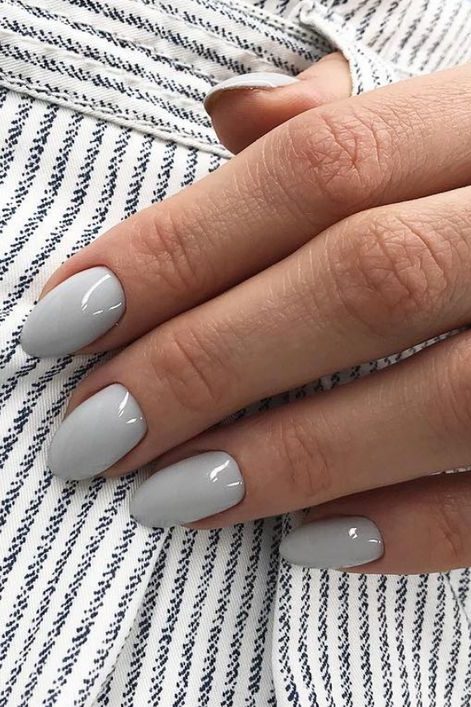 Gray September Nails
