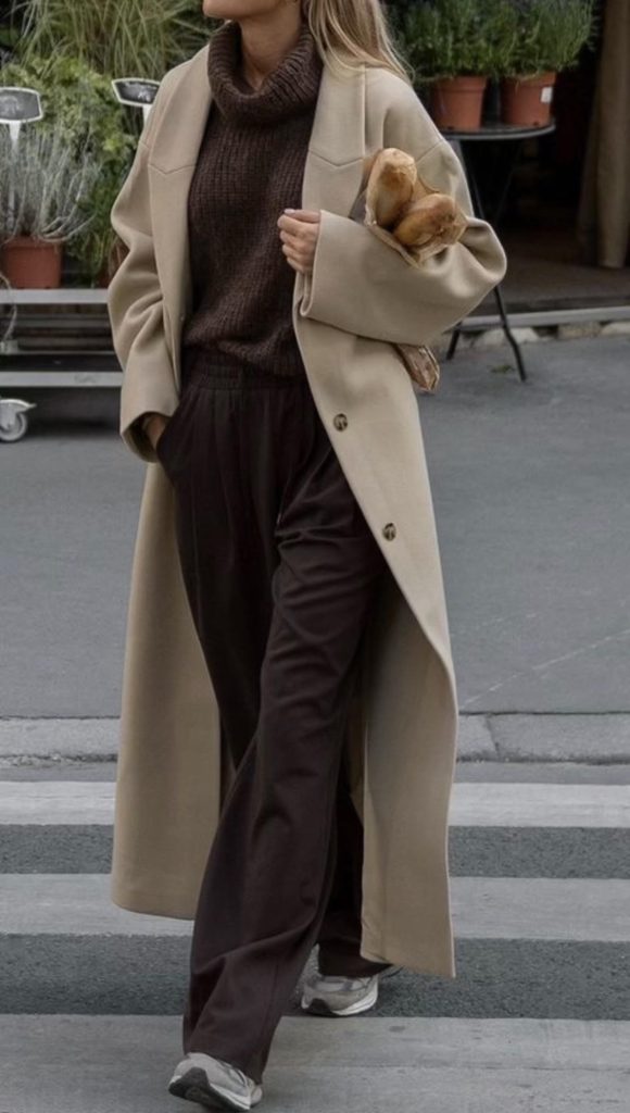 Brown Pants Fall Outfits