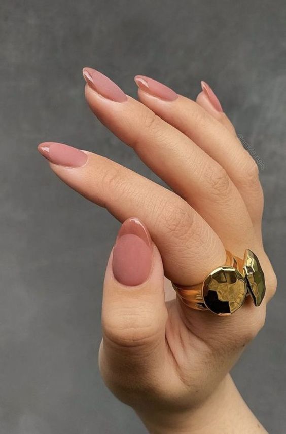 Matte nails with glossy french tips