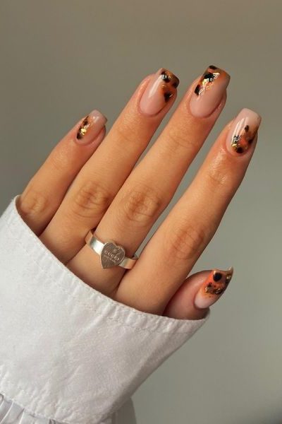 Tortoise shell nails