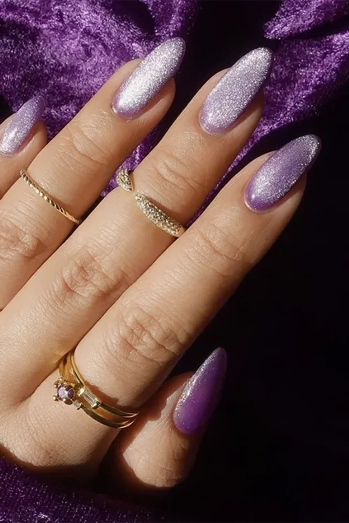 Velvet Cat Eye Purple Nails