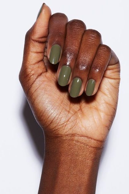 Olive Green Fall Short Nails