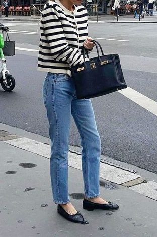 Lady Jacket and light wash Jeans