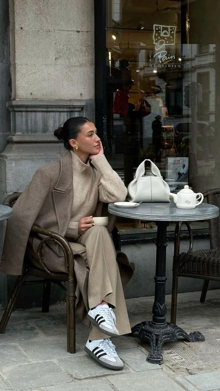 Long coat outfit idea