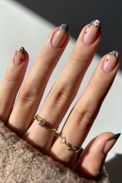 Fall Floral Nails