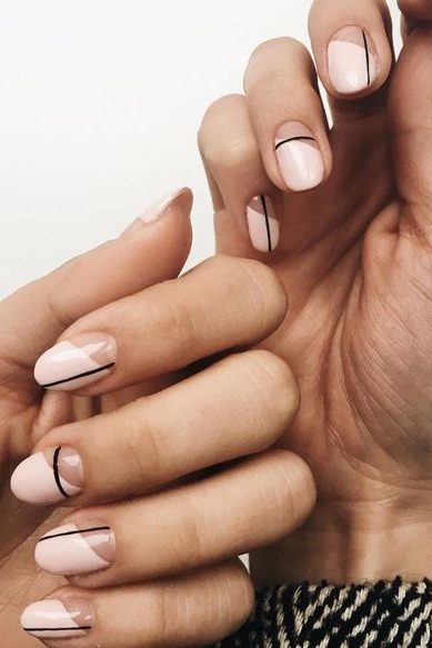 Geometric Nail Art short nails