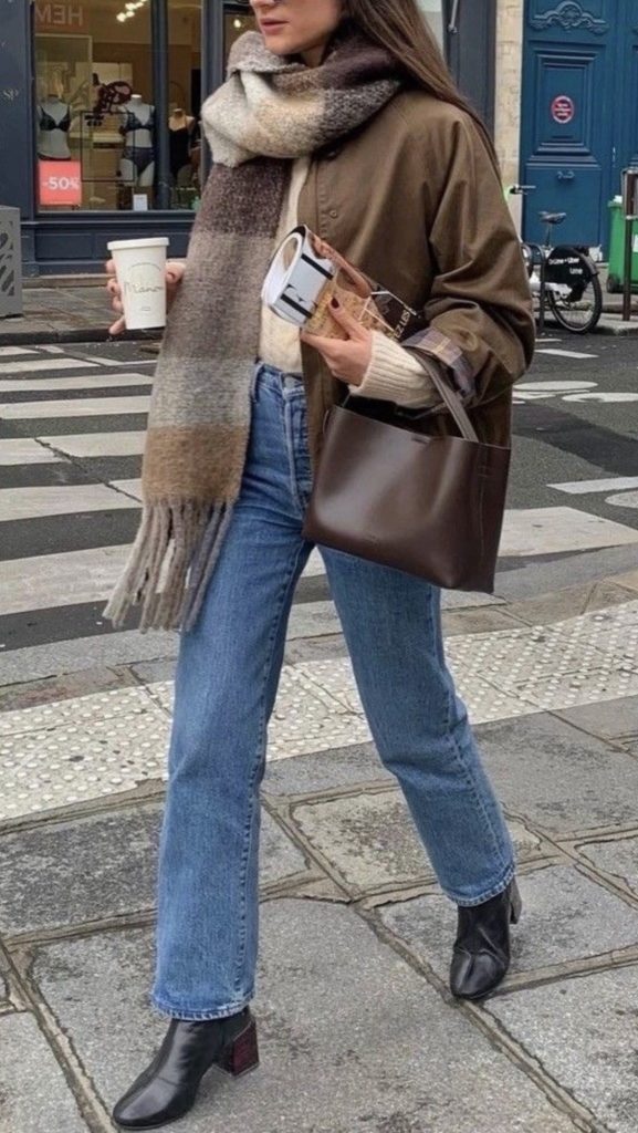 Fall Jeans Outfit Idea