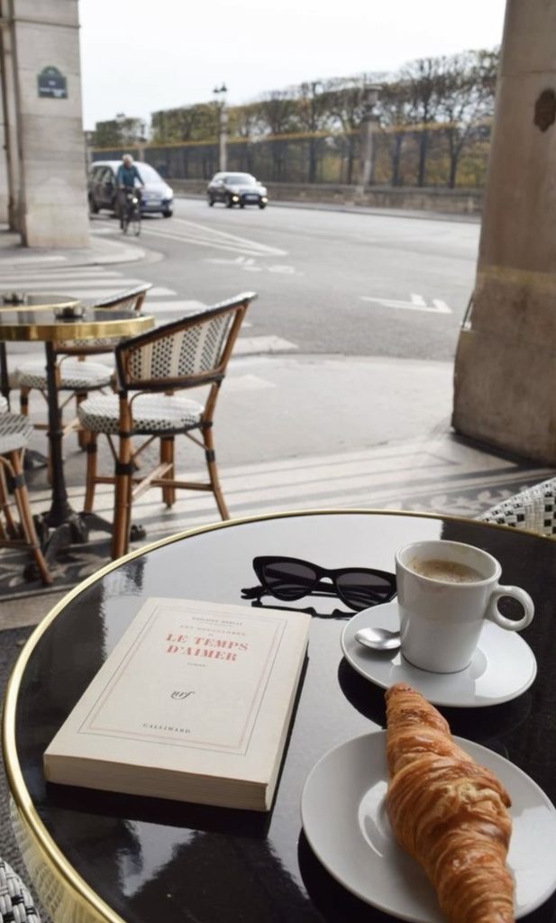 cafe in Paris