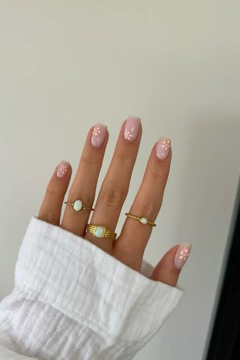 Floral Nail Designs