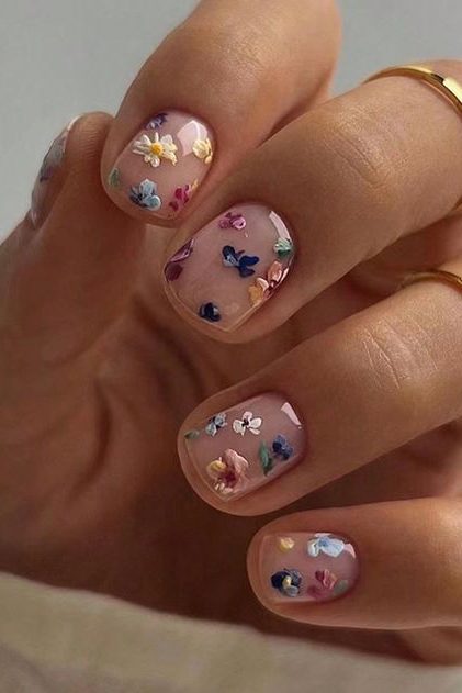 Dainty Floral nail art
