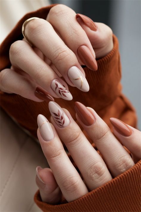 Classic Autumn Leaves Thanksgiving Nail Art Ideas