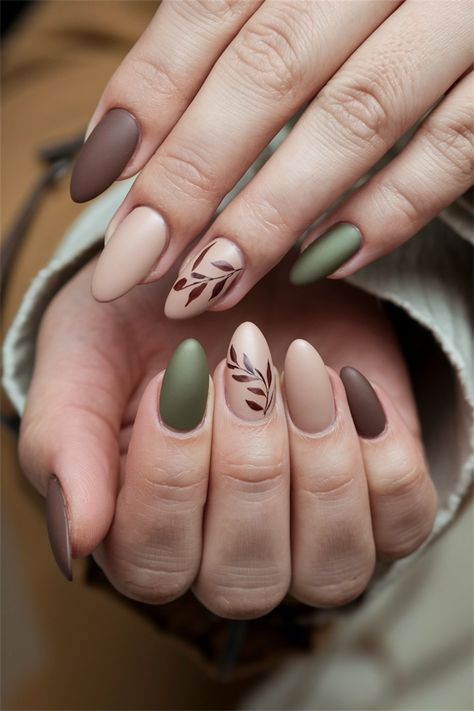 Autumn Leaves Thanksgiving Nail Art Ideas