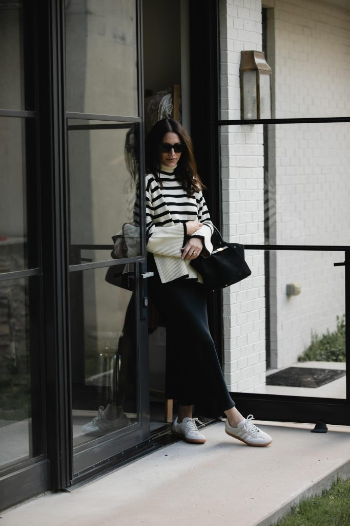 Black Skirt Winter Outfit