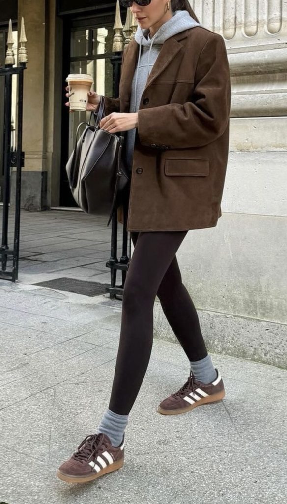 Fall Weekend Leggings Outfits