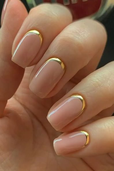 Metallic Gold Nail inspo