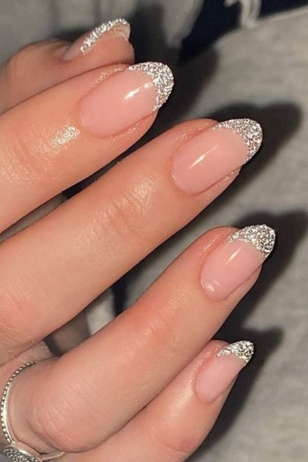Silver Sparkle Nail inspo