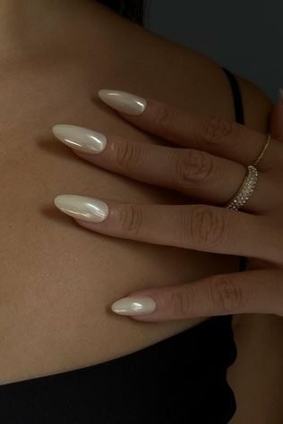 Vanilla Glazed Nail ideas