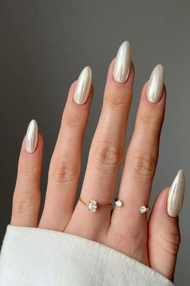 Vanilla Glazed Nails