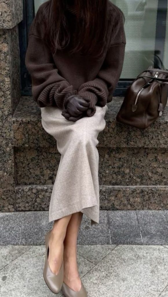 Cozy Skirt and Sweater Winter Outfits