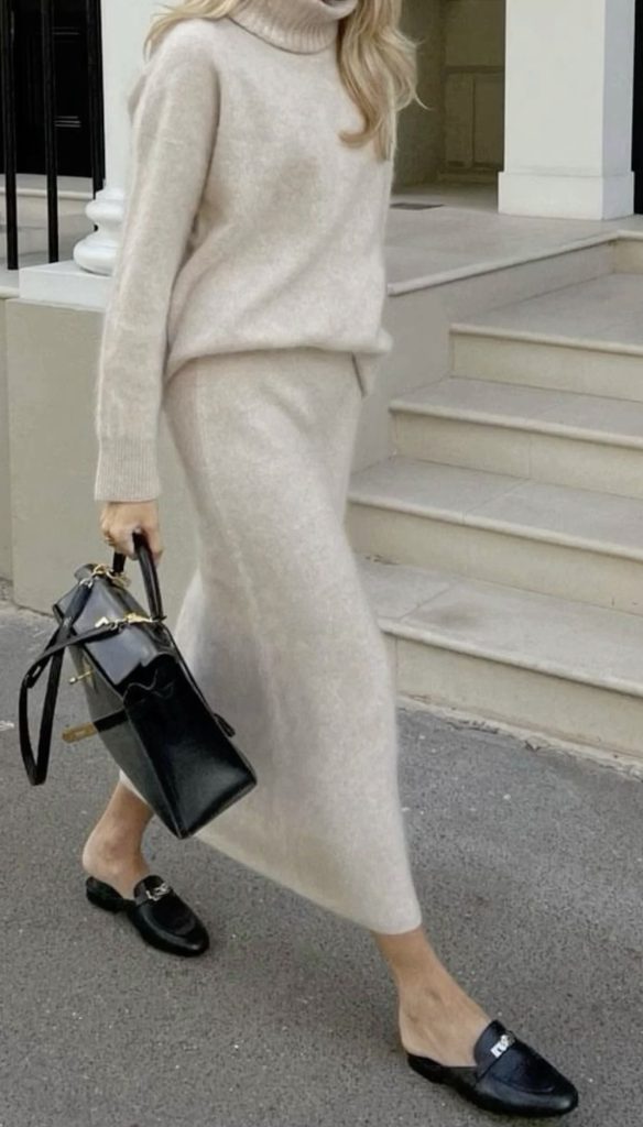 Cozy Skirt and Sweater Winter Outfits