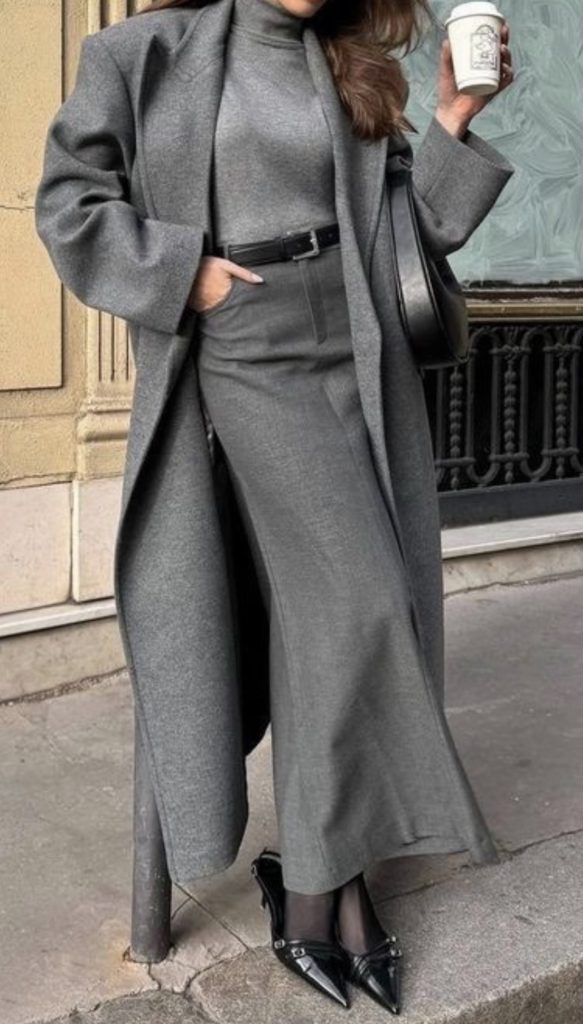 Chic Skirt Winter Outfits
