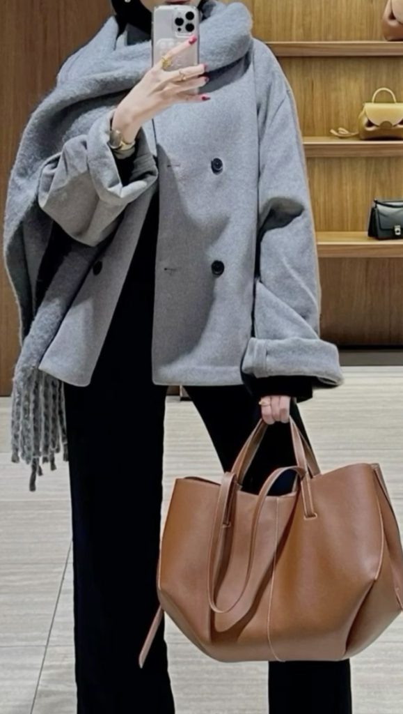 scarf coat Outfits
