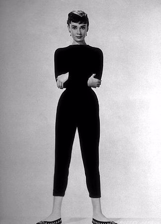 Black Cigarette Pants and Ballet Flats Black Cigarette Pants and Ballet Flats | Audrey Hepburn Inspired Style