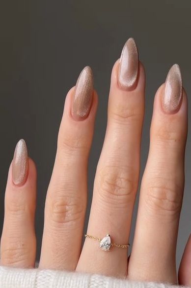 champagne almond nails