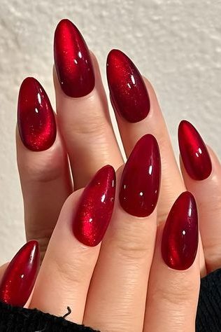 red Cat eye Nails